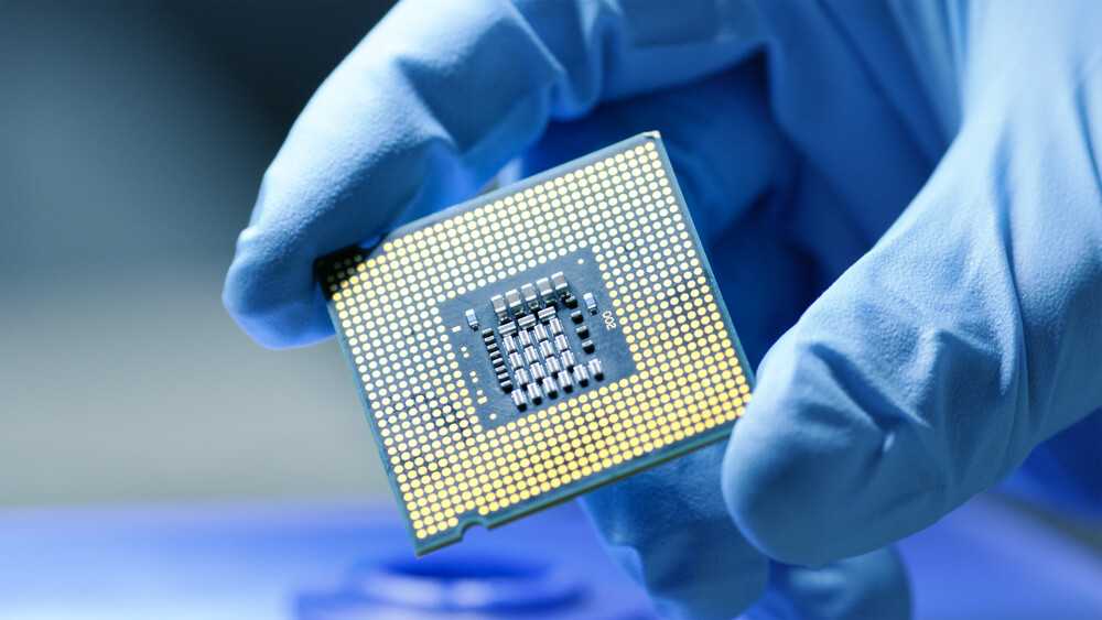 Компания GIGABYTE не перестает нас удивлять, она активно развивает производство материнских плат, внедряет передовые разработки.