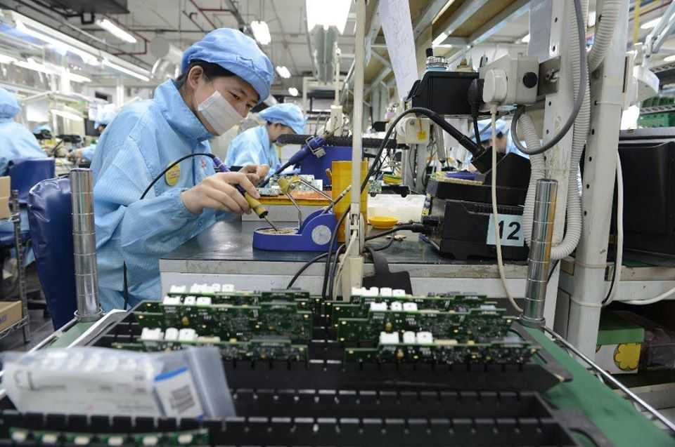 Новые процессоры intel несовместимы со всеми существующими системами охлаждения и материнскими платами