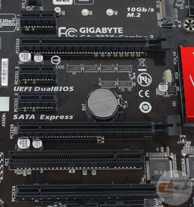 Новинка высокого уровня для геймеров, выполненная в формате ATX и оснащенная флагманским чипсетом, большим количеством линий PCI Express 3.0, сетевым контроллером Qualcomm Atheros Killer E2201, качественной звуковой подсистемой и рядом фирменных особеннос